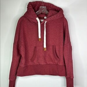 Wanakome Red Cropped Hooded Sweatshirt Medium